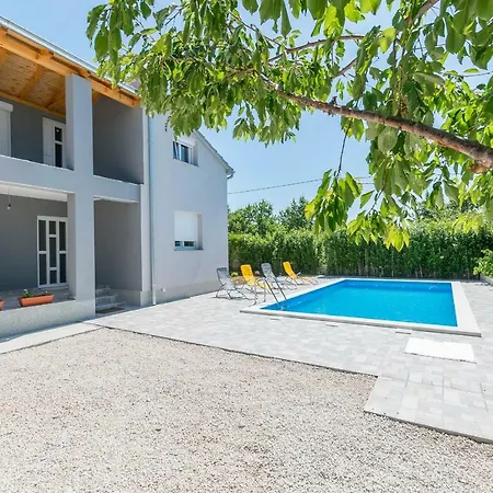 Lägenhet Cherry Garden *