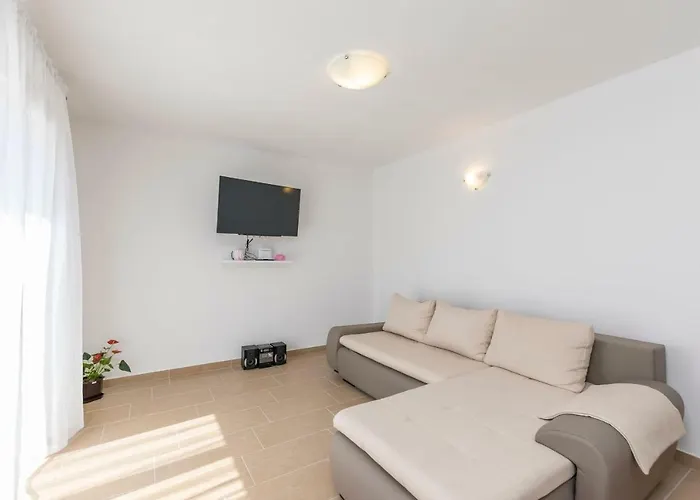 Cherry Garden Lägenhet *