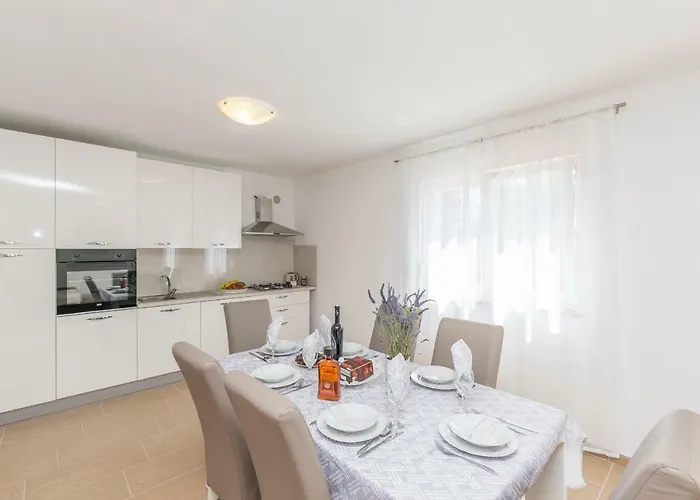 Lägenhet Cherry Garden